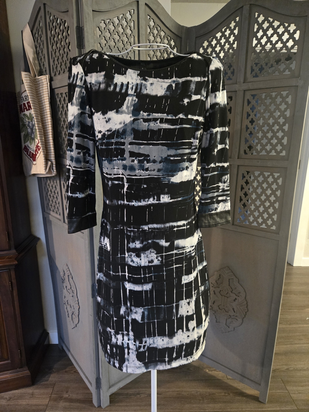Vintage Marc New York Black & White Abstract Midi Dress